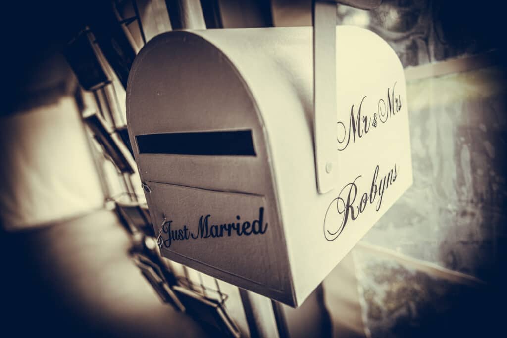 @Photos issues du reportage photos vidéo de mariage couvert par le Studio 7700BE Chez Fhano Geraldine et Sebastien 0865