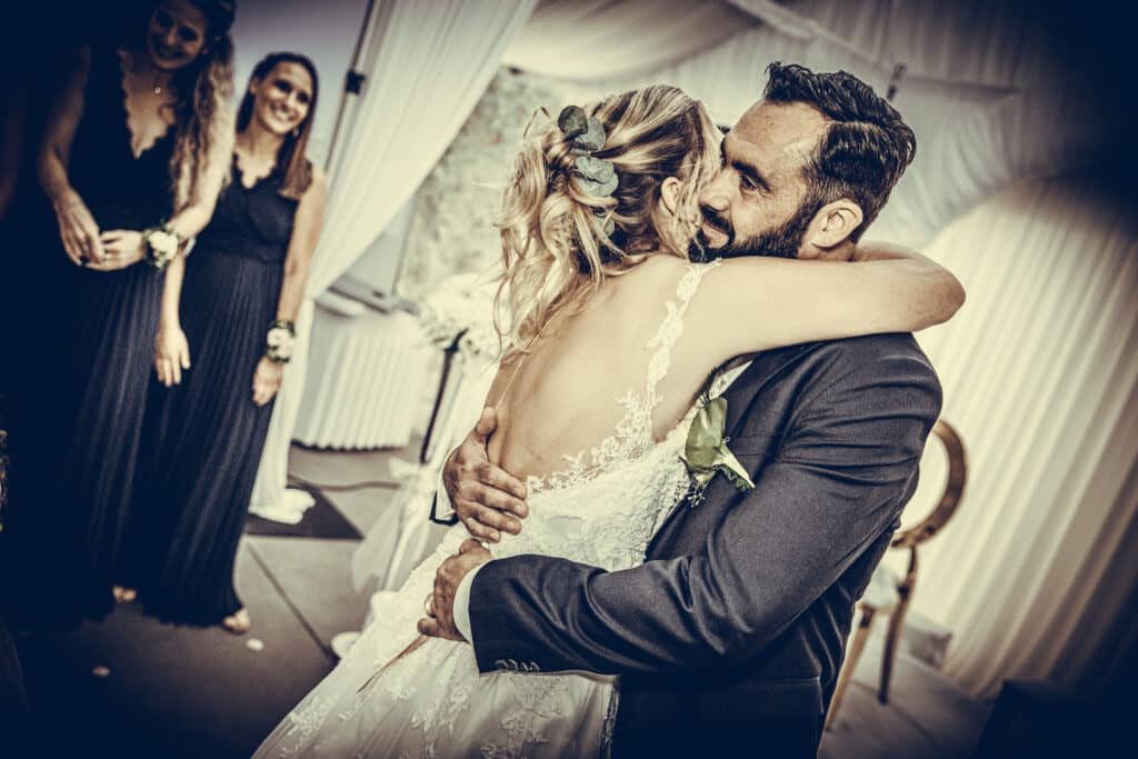 @Photos issues du reportage photos vidéo de mariage couvert par le Studio 7700BE Chez Fhano Geraldine et Sebastien 0938