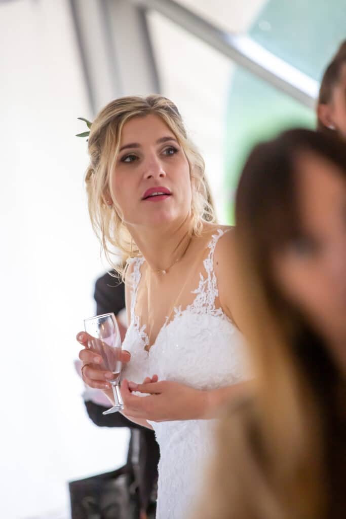 @Photos issues du reportage photos vidéo de mariage couvert par le Studio 7700BE Chez Fhano Geraldine et Sebastien 1154