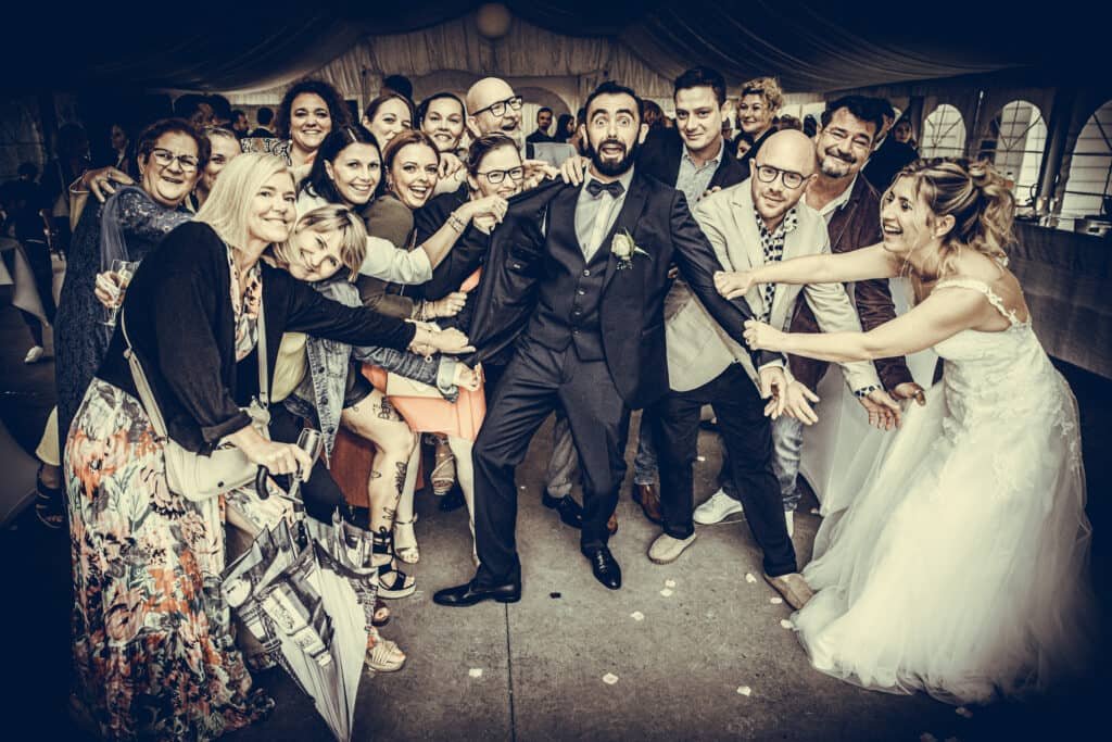 @Photos issues du reportage photos vidéo de mariage couvert par le Studio 7700BE Chez Fhano Geraldine et Sebastien 1249