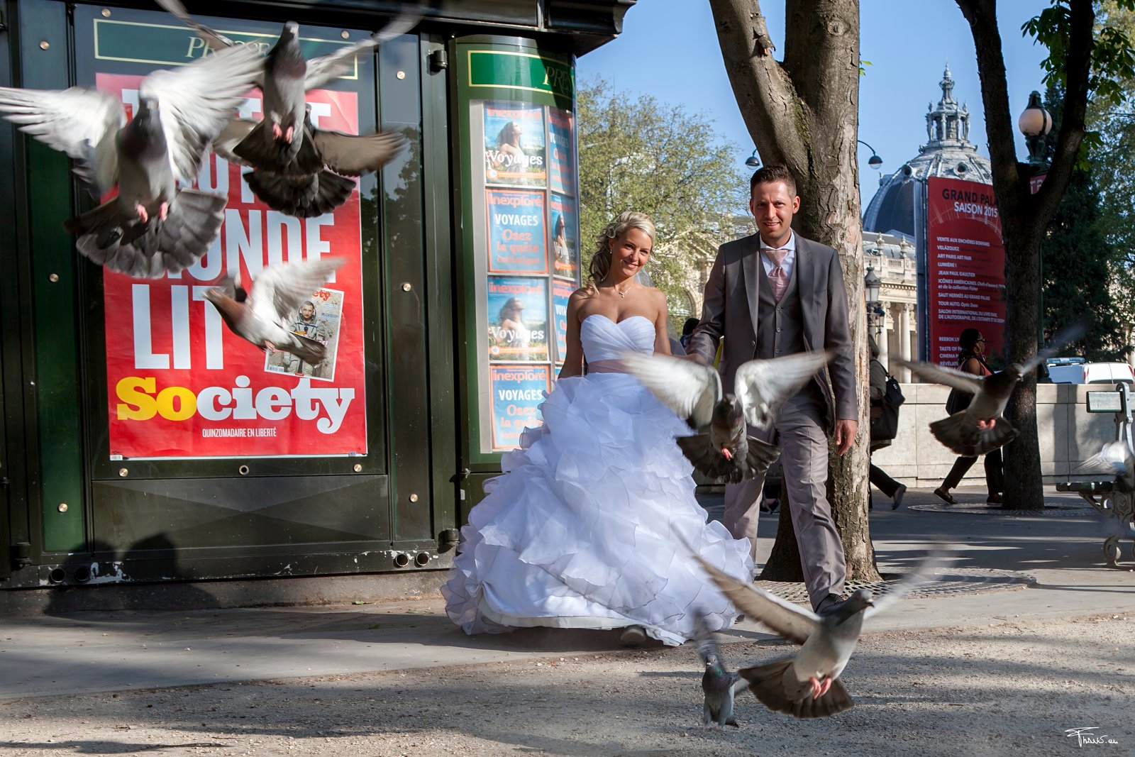 Paris sera toujours Paris… Romantique, magnifique pour vos photos de mariés
