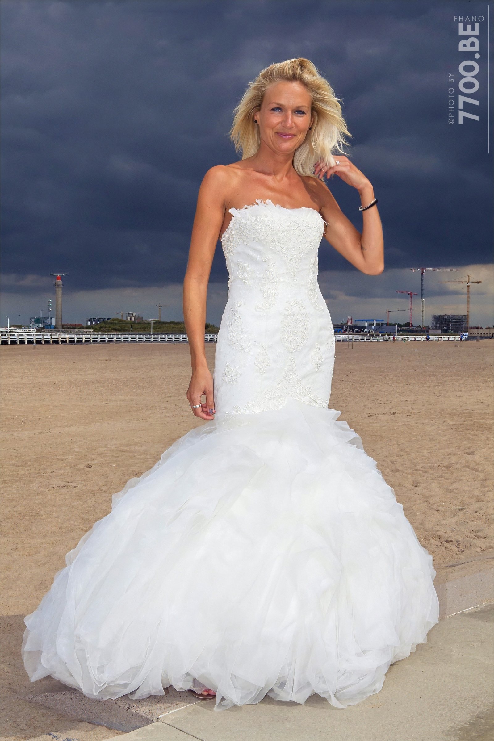 Séance photos Trash the Dress à la mer — Ostende — photo 2