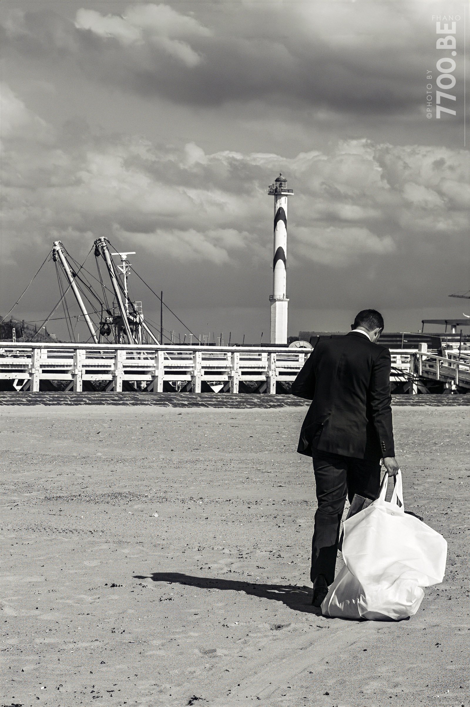 Séance photos Trash the Dress à la mer — Ostende — photo 25